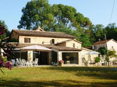 Maison de vacances, la bergerie provençale…