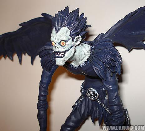 Photos de Ryuk du Pack Death Note Collector
