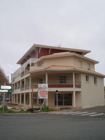 angle_avenue_des_colonies__7_