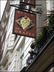 Pubs : Bunch of grapes