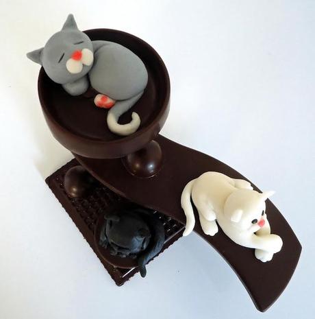 Pièce en chocolat : arbre à chats