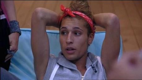 Secret Story 7 : Eddy choisit un prénom très bizarre pour le faux bébé d'Alexia