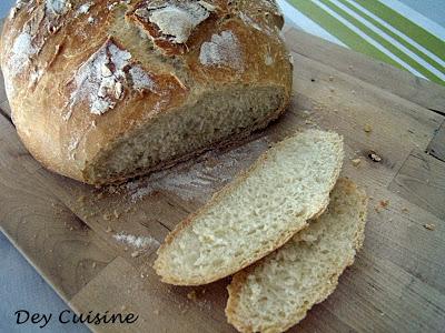 Boule de pain croustillante, cuisson en cocotte