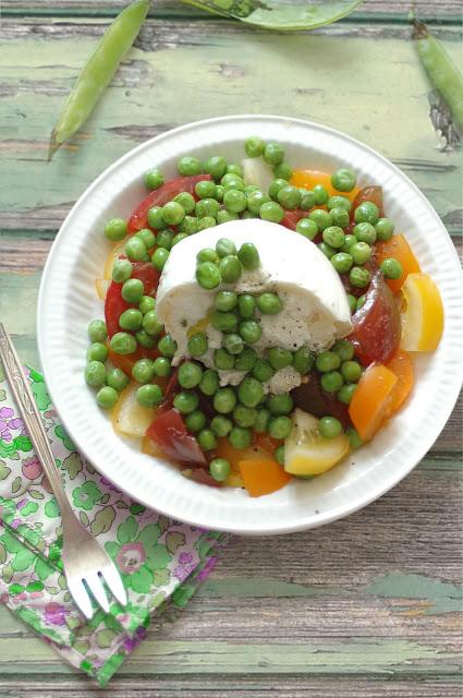 Burata et petits pois (Burata and green peas)