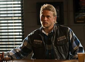 sons-of-anarchy-charlie-hunnam.jpg