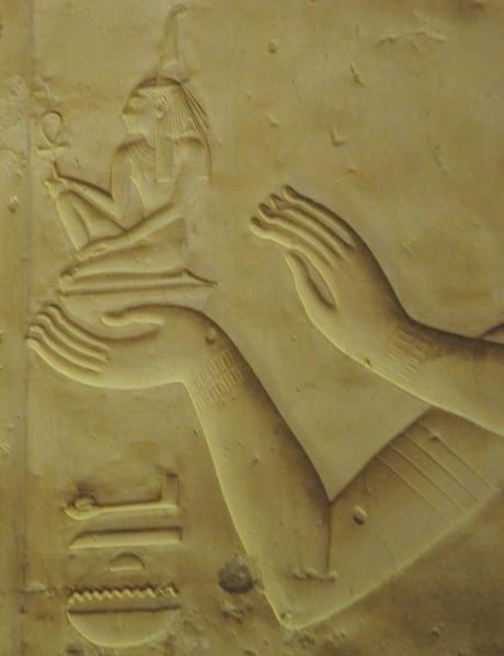 286-4-offrande-Maat-pharaon-Sethi-Ier-Abydos-Egypte-614x800.jpg