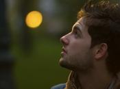 Coup Coeur: Alexandre Serret reprise l'Hymne l'amour.