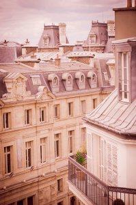 http://www.etsy.com/fr/listing/76961075/paris-photography-architectural-fine-art?ref=br_feed_33&br_feed_tlp=home-garden