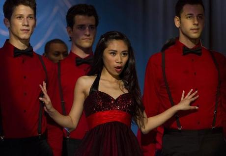 Critiques Glee saison 4 épisode 21-22