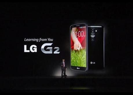 LG dévoile un nouveau modèle de téléphone à grand écran et sans boutons latéraux...