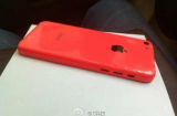 Tiens, un iPhone 5C rouge