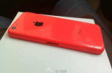 Tiens, un iPhone 5C rouge