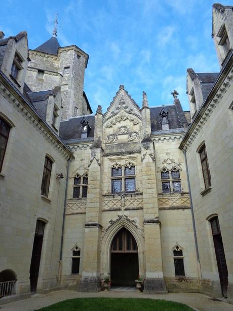 Une étape romantique au Château de Ternay (chambre d'hôte et dîner aux chandelles)