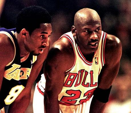 Kobe Bryant et Michael Jordan comparés en vidéo!