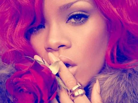 Rihanna sortira son nouvel album à l'automne 2013.