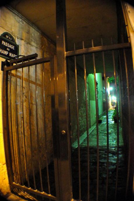 Passage du Champ Marie