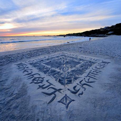 Andrew van der Merwe - Calligraphie dans le sable