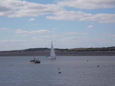 les poèmes écoutent aux portes