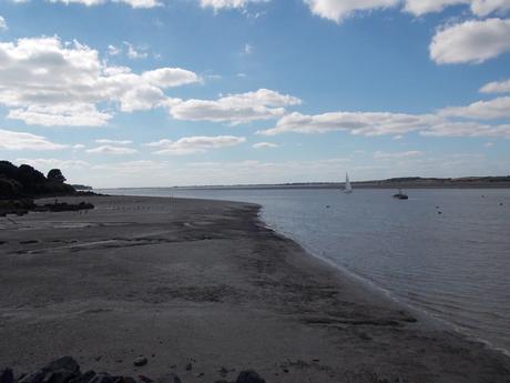 les poèmes écoutent aux portes