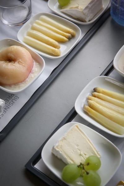 Eurostar reboot le concept de « Diner en Blanc » pour sa classe Business Premier