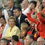 Faut-il aller au stade avec l’attirail du parfait supporter ?