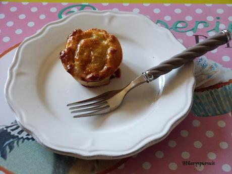 Mini pies à la rhubarbe et à la framboise / Rhubarb and raspberry mini pies