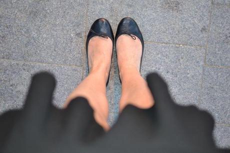 Black & White for tonight ! Isabel Marant Etoile Skirt Repetto