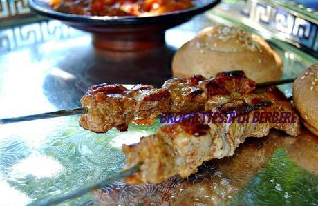 Brochettes de poulet à la berbère & purée d'aubergines