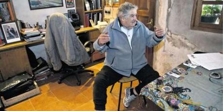AFP 3448485_3_e7d7_le-president-uruguayen-jose-mujica-chez-lui_0d3470dc284f4e3e26eafb16f1cce435.jpg