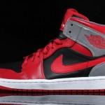 air-jordan-1-mid-fire-red-black-cement-grey-reflective-silver-06