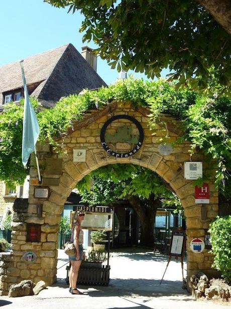 Le village de Domme : suite de notre périple en Dordogne