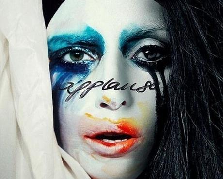 Applause de Lady Gaga, disponible sur iTunes...