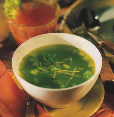 Bouillon de légumes infusés