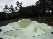 Otro, sculpture skatable