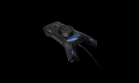ROCCAT-Kave_XTD_remote_side_left