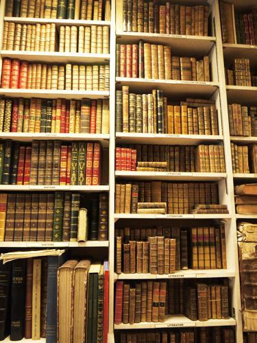 Gaétan Frigon : Libraires, regroupez-vous!