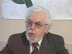 La Pomme Tout Près de L'Arbre