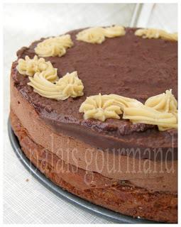 Gâteau fondant caramel et chocolat