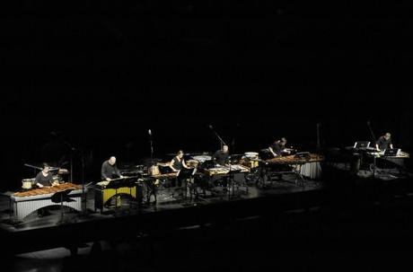 LUCERNE FESTIVAL 2013: LATE NIGHT CONCERT le 17 août 2013, MARTIN GRUBINGER et THE PERCUSSIVE PLANET ENSEMBLE (Percussions) (XENAKIS-BARTÓK) avec FERHAN et FERZAN ÖNDER (Piano)