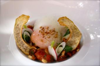 Restaurant Laurent Oeuf de poule façon cocotte girolles mousseline dartichauts 340x226