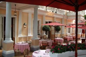 Restaurant Laurent Terrasse ©DR 340x227