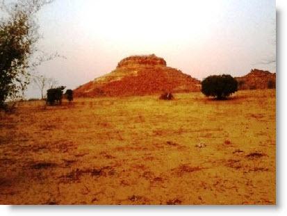 Découverte d'une pyramide au Niger