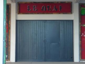 Street art sur le quai