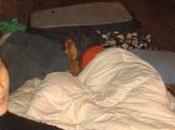 Quand police exige Roms qu'ils fassent invisibles