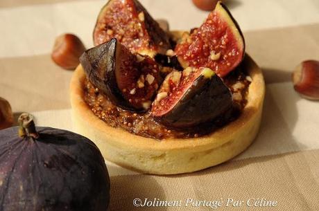 Tartelette noisettine aux figues flambées au Cognac