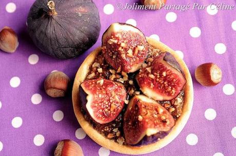Tartelette noisettine aux figues flambées au Cognac