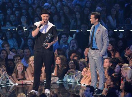 Justin-Timberlake-2013-MTV-Video-Music-Awards-rh0--5g9Q5tx.jpg