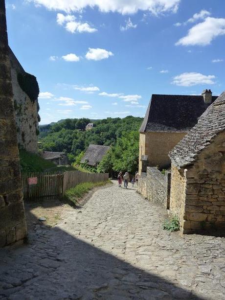 Beynac-et-Cazenac en Dordogne : un des plus beaux villages de France