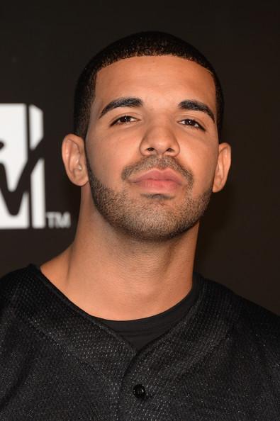 MTV VMA 2013 : le tapis rouge en images !