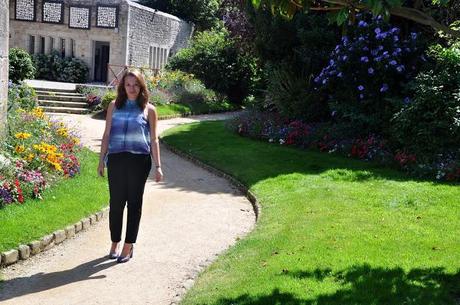 Tête dans les nuages